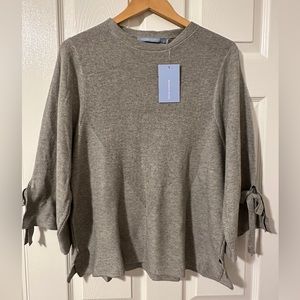 SALE! NWT Michele Nicole long sleeve grey sweater w/ wide & tie sleeves, medium